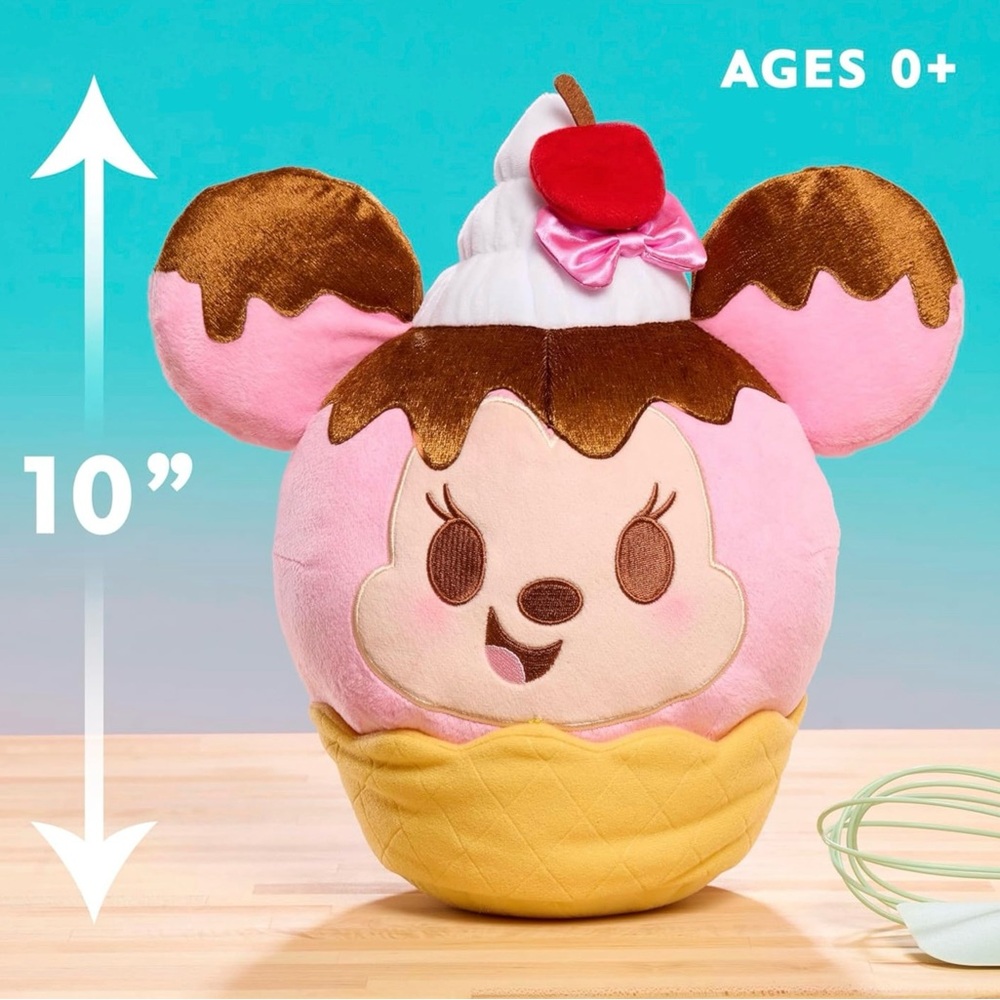 Disney Munching Minnie Mouse Large Scented Strawberry Sundae Waffle Bowl 10” - Picture 2 of 4